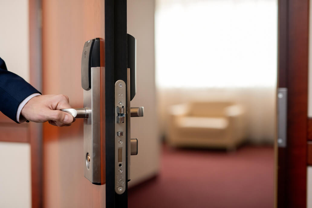 HOPSA: mejores puertas de seguridad en Panamá