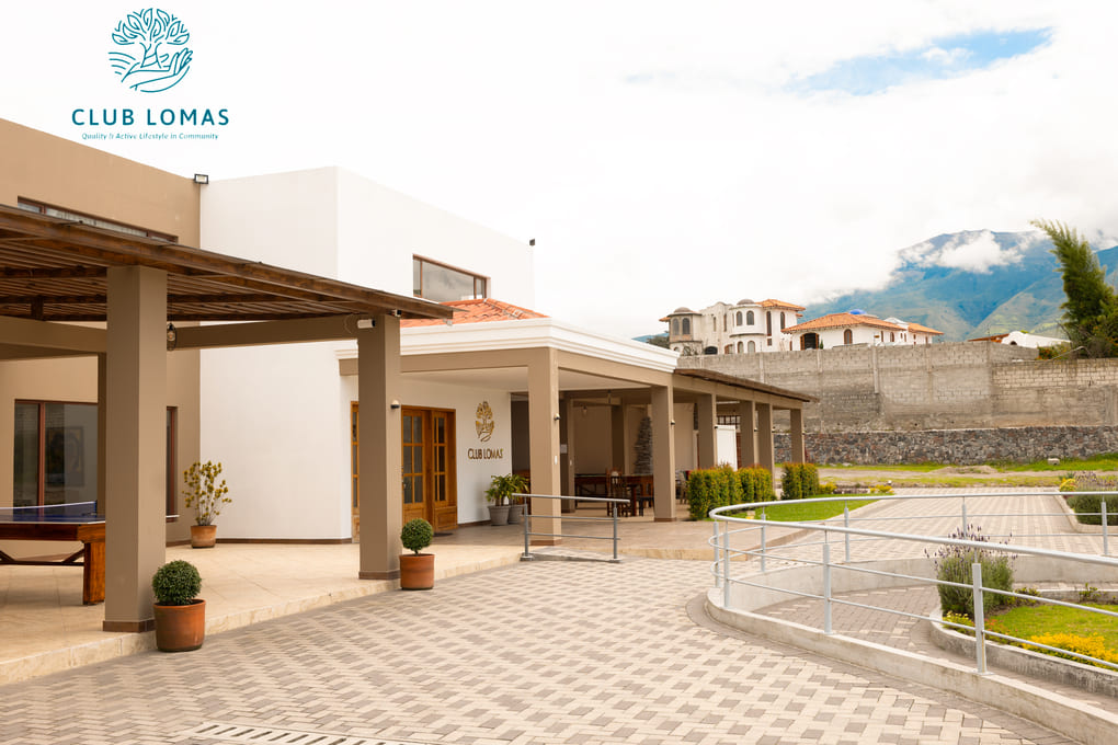 Beneficios y servicios de una residencia para personas mayores en Ecuador para personas de  Costa Rica