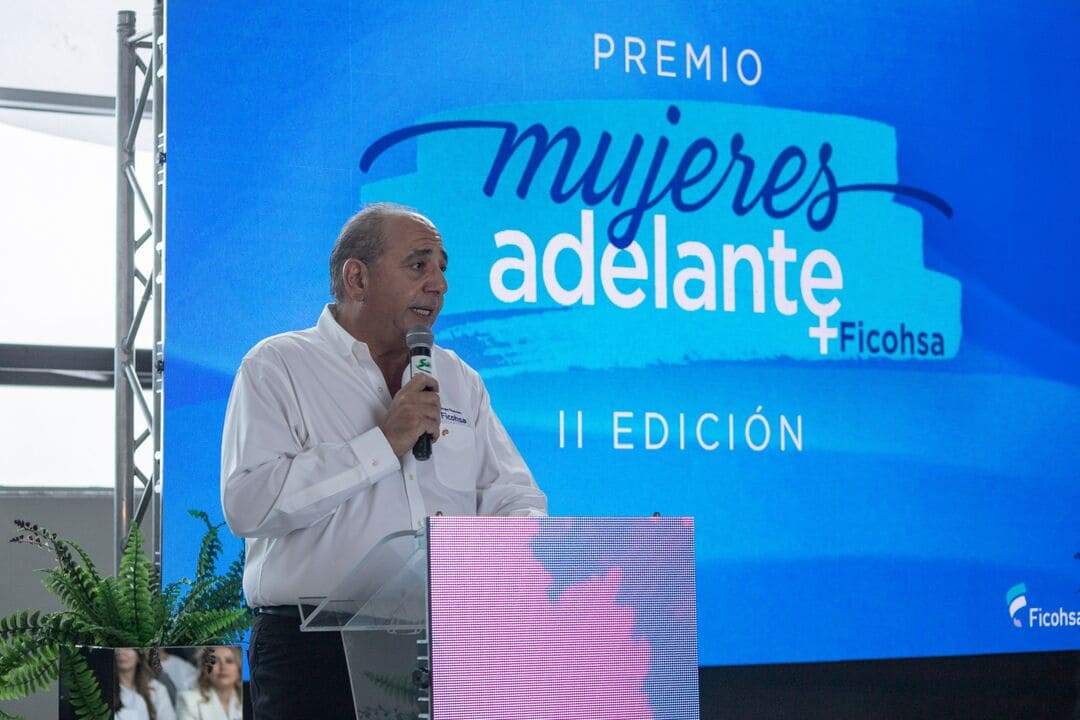 El compromiso de Ficohsa con la educación y el deporte: un legado para las futuras generaciones