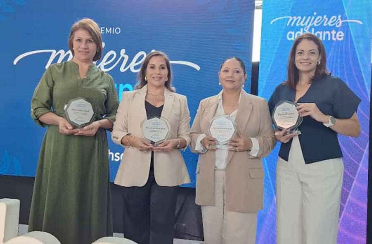 Mujeres Adelante: un ejemplo de integridad y liderazgo en el mundo empresarial