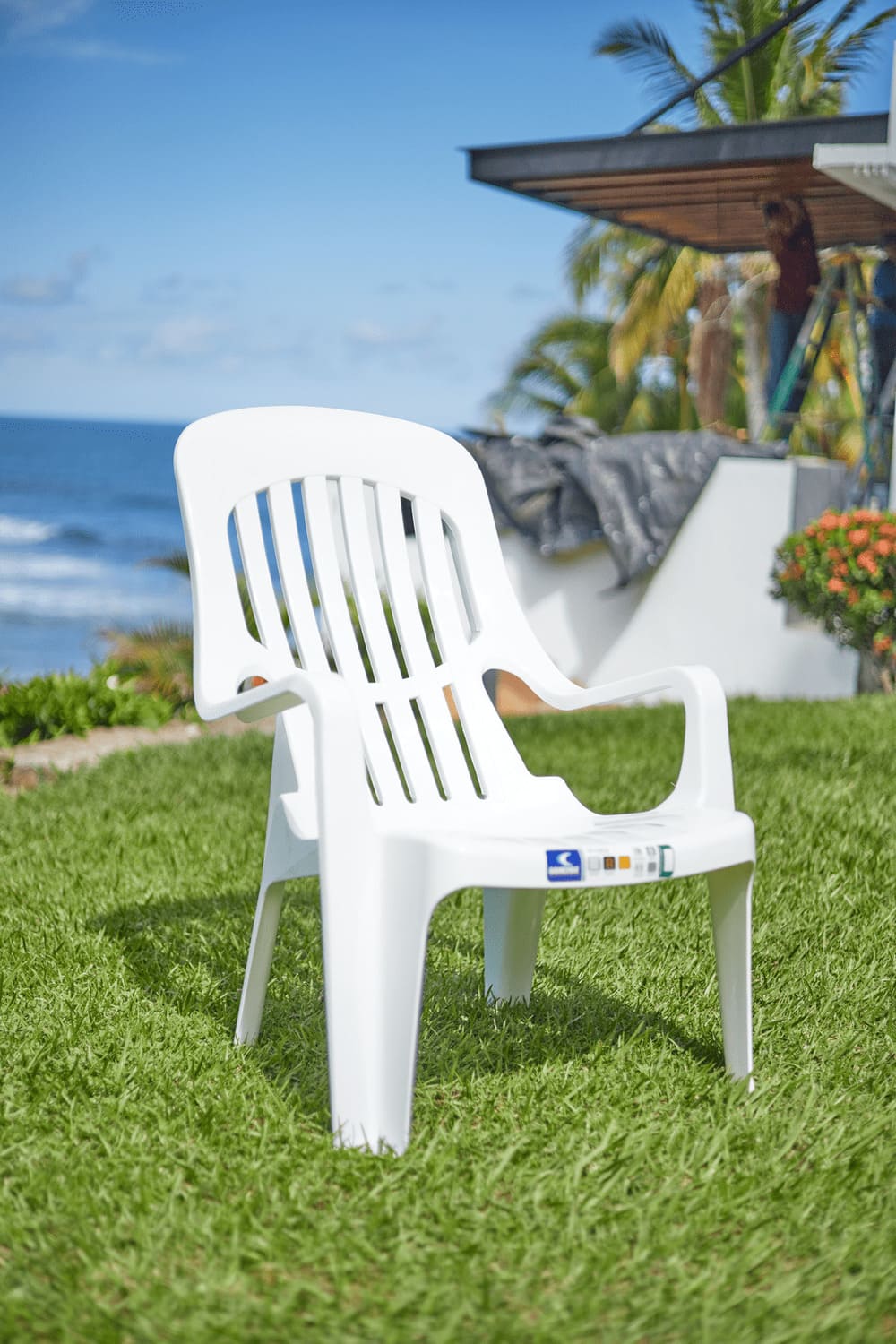 Guía para elegir muebles de plástico para exteriores en Panamá