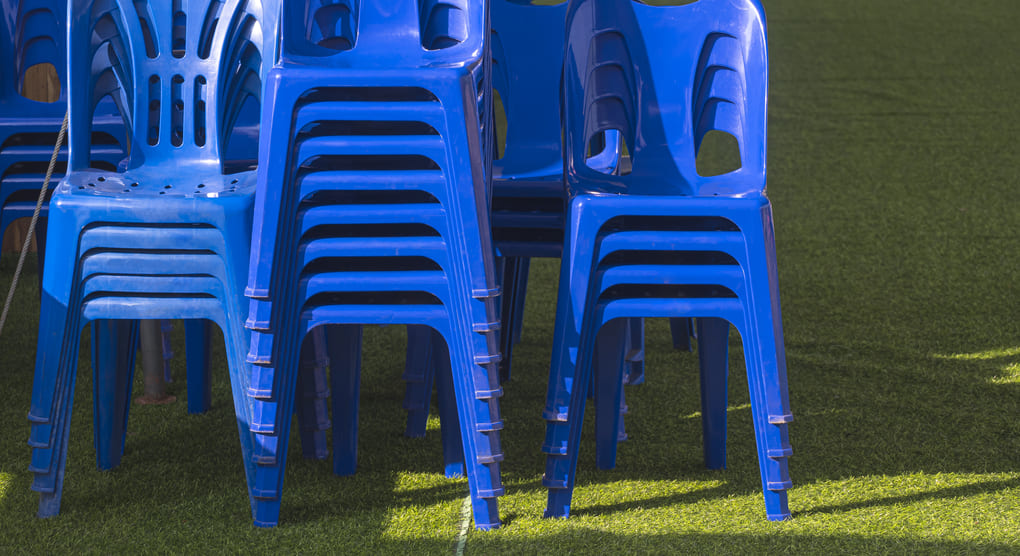 Sillas plásticas en Nicaragua: ideales para terrazas, jardines y playas